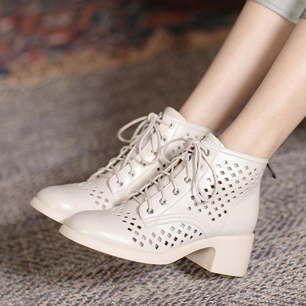 

boots 2021 mesh short women's summer net yarn breathable two-colored hollow cool tide for women, Black