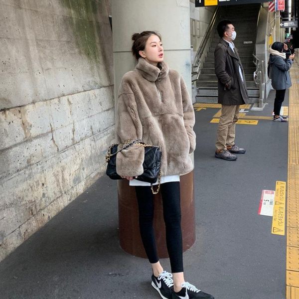 

women's fur & faux leather 2021 light luxury young korean short hair fashion pullover stand collar wool coat winter, Black