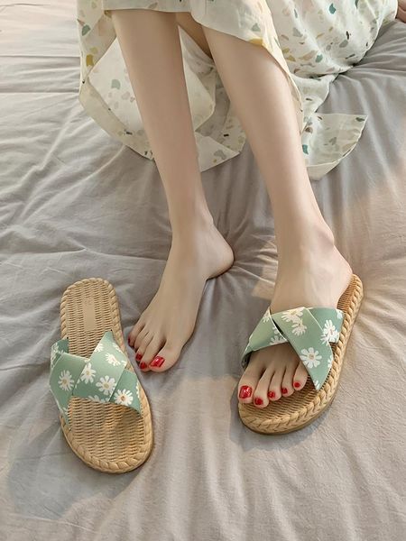 

flower slippers women summer luxury slides sliders shoes pantofle shale female beach designer 2021 sabot flat basic rubber fabri, Black