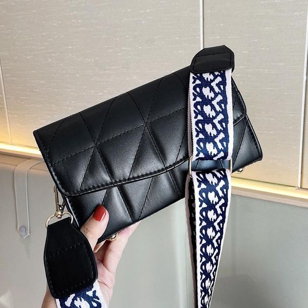 

niche high-end crossbody bag women's 2021 net red small black fashion rhombus western 31530 shoulder bags