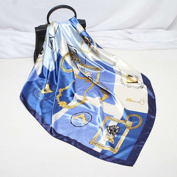 

simulation scarv for women in autumn of, Blue;gray