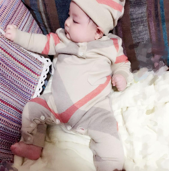 

newborn baby clothes long sleeve winter fall spring knitting jumpsuits plaid knitted cotton clothes with hat, Blue