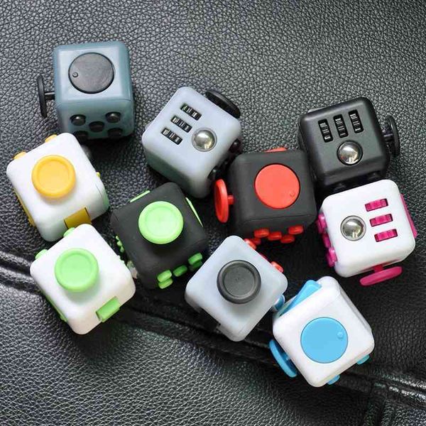 

american fit busy dice power fidgety decompression rubik's cube artifact toys1