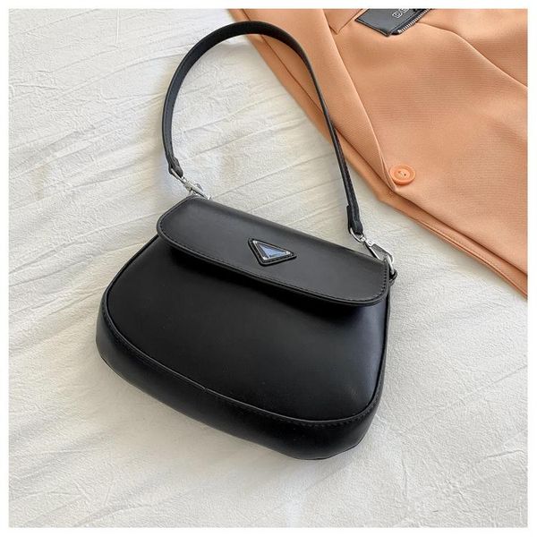 

evening bags small square bag shoulder pack ladies fashion messenger packet handbags metal chain all-match fashionable package