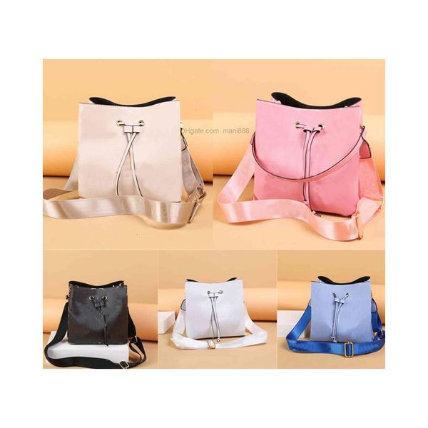 

m45555 handbag bag ladies calfskin caviar classic diamond quilted chains double flap medium genuine leather crossbody shoulder neonoe