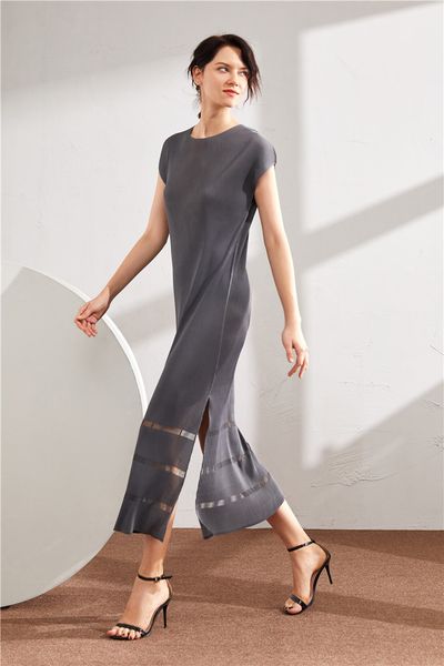 

dress miyake fold splicing hollow out short sleeve o-neck hem slit, Black;gray