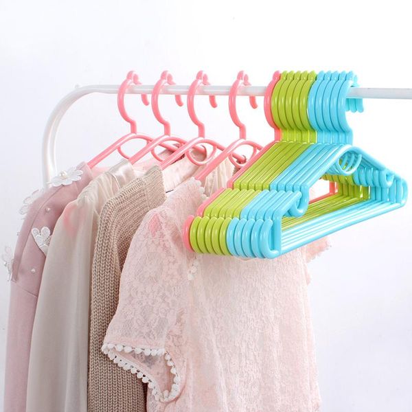 

hangers & racks 10pcs/lot 40cm overstretches outdoor plastic candy color multifunctional big clothes hanger wardrobe storage