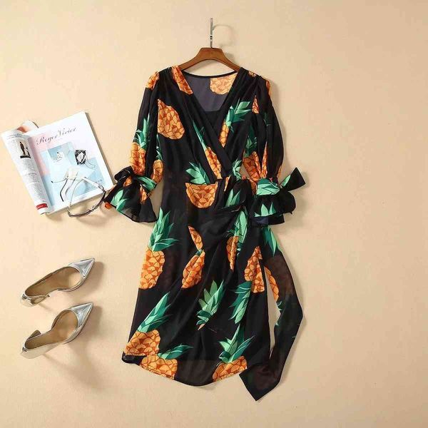 

runway dresses europe and the united states catwalk spring summer pineapple print v-neck lace puff sleeve dress (with suspenders) l00a, Black