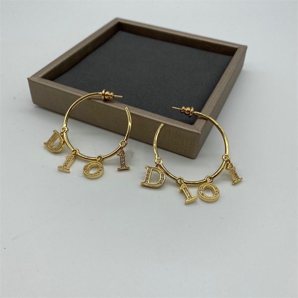 

new studded earrings simple star women's design, Silver