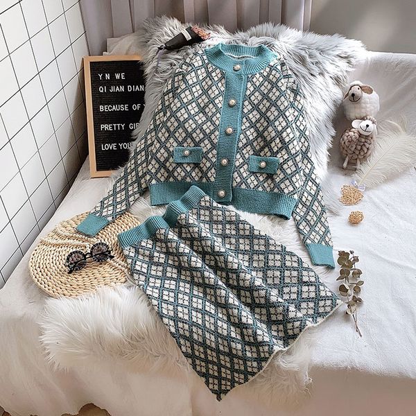 

two piece dress conjunto de agasalho duas peÃ§as feminino, xadrez + saia malha, moda primavera e outono em5b, White