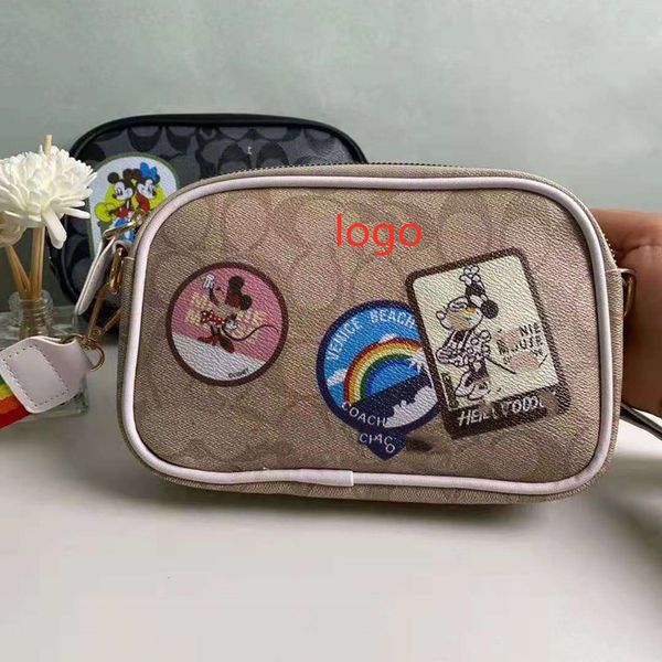 

luxury design handbag 2021 new texture fashion trend horse car camera single shoulder small square women's badge bag