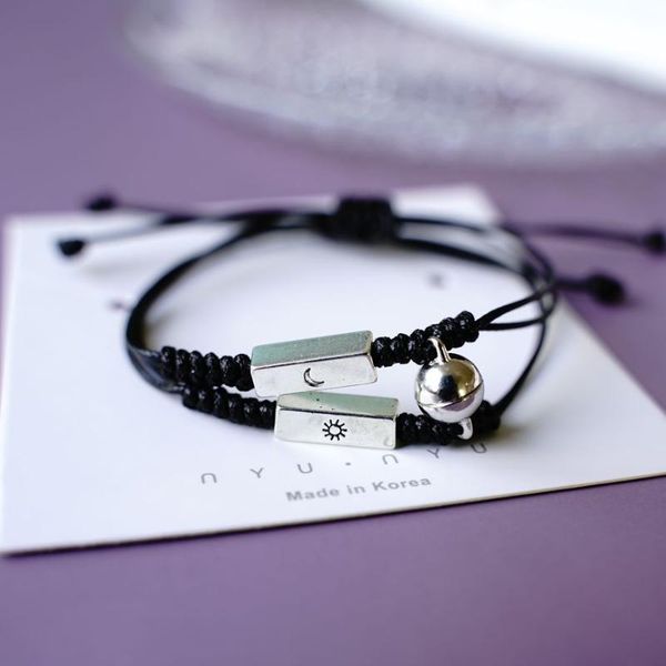 

link, chain fashion star and moon couples a pair of magnetic buckle attracts small fresh all-match accessory, Black