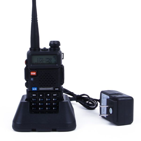 UV-5R UV5R Walkie Talkie Dual Band 136–174 MHz 400–520 MHz tragbarer Funk-Transceiver mit 1800 mAh batterielosem Kopfhörer (BF-UV5R)