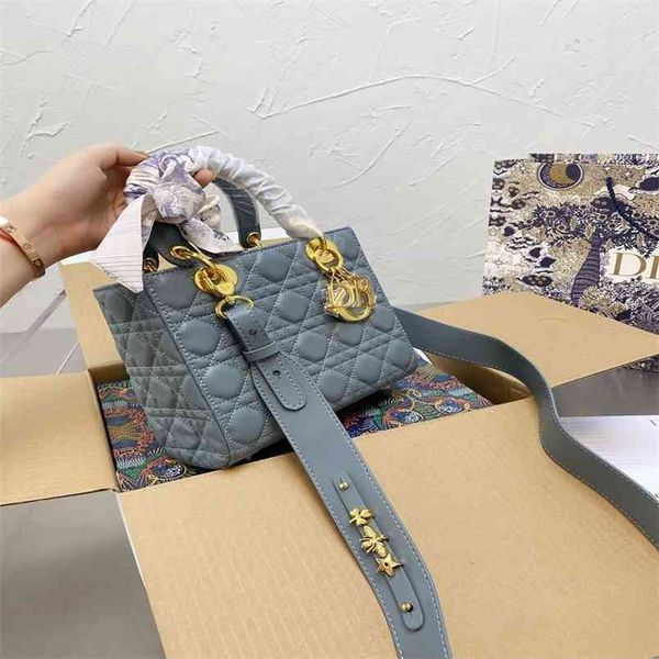 

outlet princess's bag small women's leather lady's storage bags fashion rhombic chain one shoulder messenger bag luxuryss des