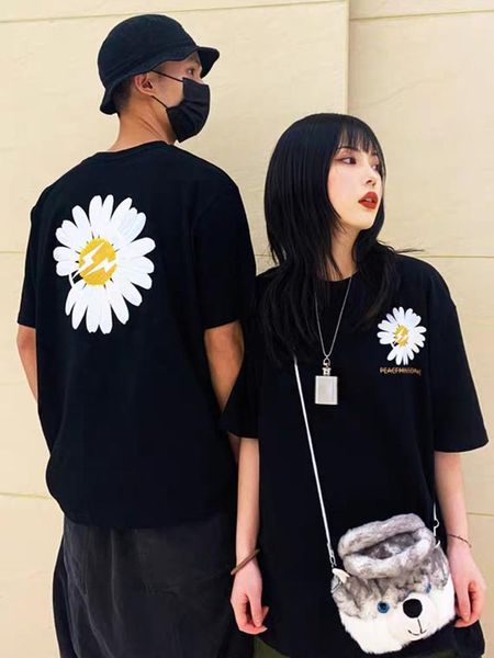 

women's t-shirt hipster summer couple women daisy printed t-shirts couples lovers short sleeve black white o-neck tee shirt