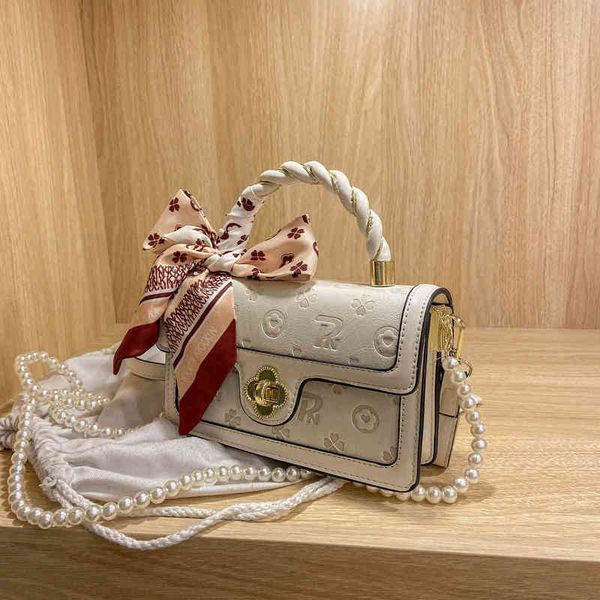 

2022 factory wholesale handbag scarf lady girl summer shake voice same shoulder tiktok female