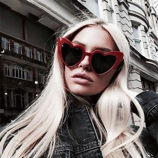 

red heart sunglasses women vintage brand designer shaped sun glasses cat eye shades female rave party friend lunettes, White;black