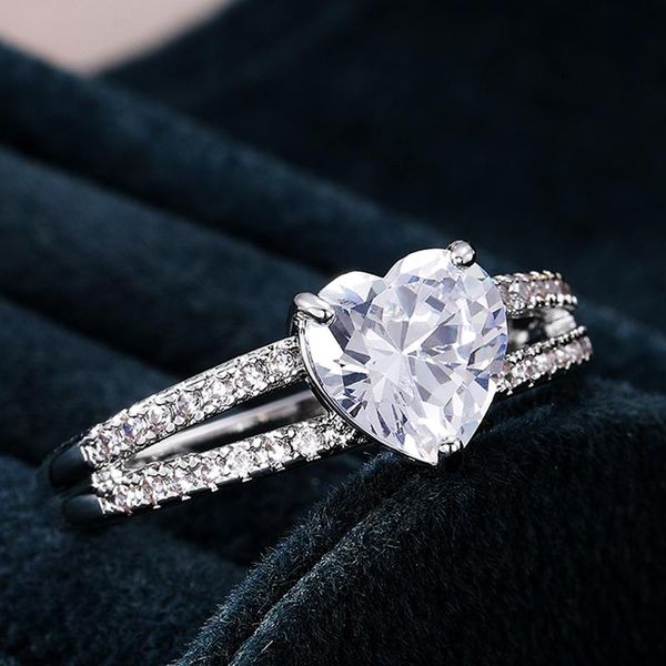 

huitan brilliant heart ring women engagement wedding party accessories delicate good quality jewelry lady anniversary gift rings, Slivery;golden