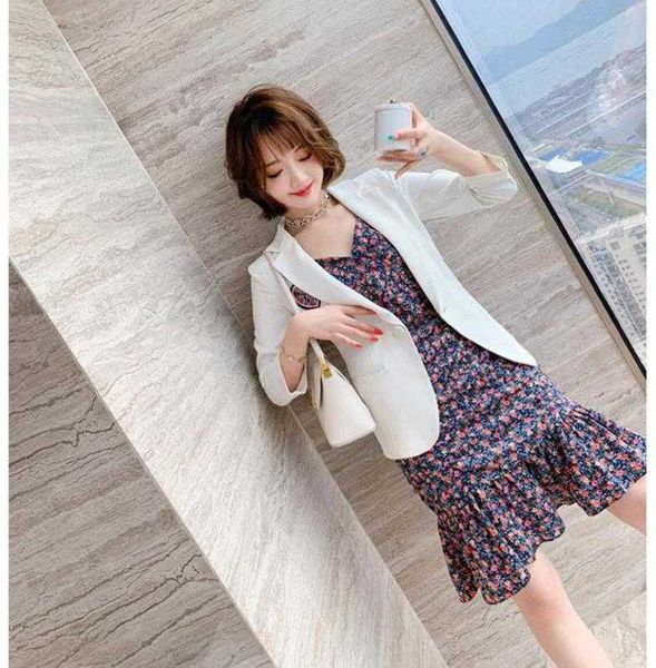 

miuco solid color suit coat + printed suspender and ruffle drs 2-piece women's 2021 spring, Black;gray
