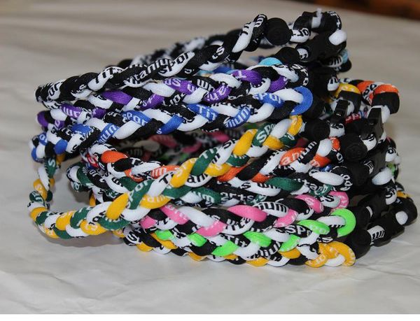 

2021 wholesale new arrival germanium titanium braided 3 ropes tornado necklaces for sports football baseball 18inch,20inch fast ship, Golden;silver