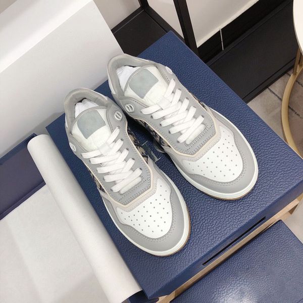 

gao quality men's and women's leather casual shoes lace up comfortable and handsome black white letter sports lifestyle outdoor sk