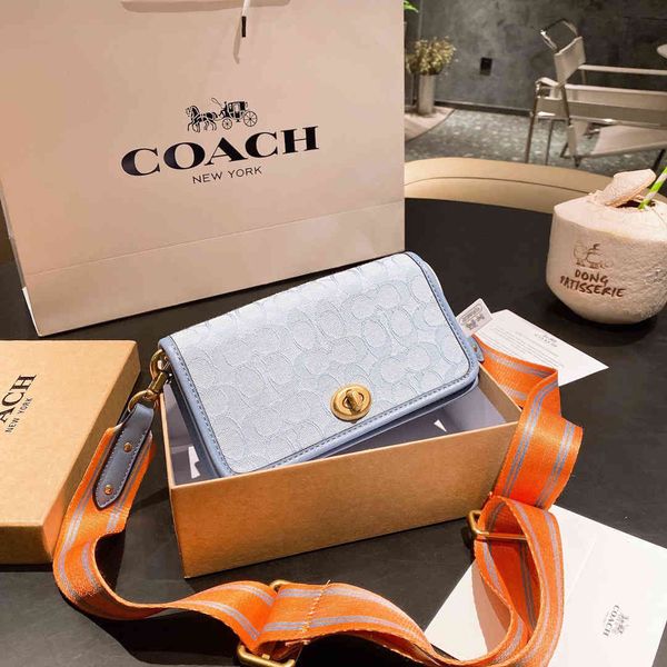 

luxurys hand bags bag women female new coacth messenger single shoulder chest waist head layer leather fashion trend designers outlet zmm