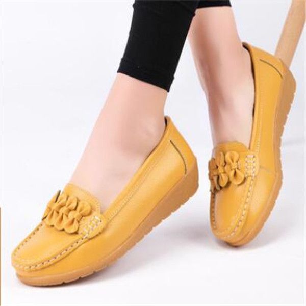 

spring and autumn shallow mouth single shoes mid-heel leather dance shoe middle-aged women's bow-knot wedge mother large size soft sole, Black