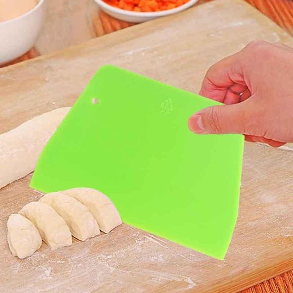 

dough scraper for cake green portable multifunction pastry cutter kitchen accessories plastic diy baking tool & tools