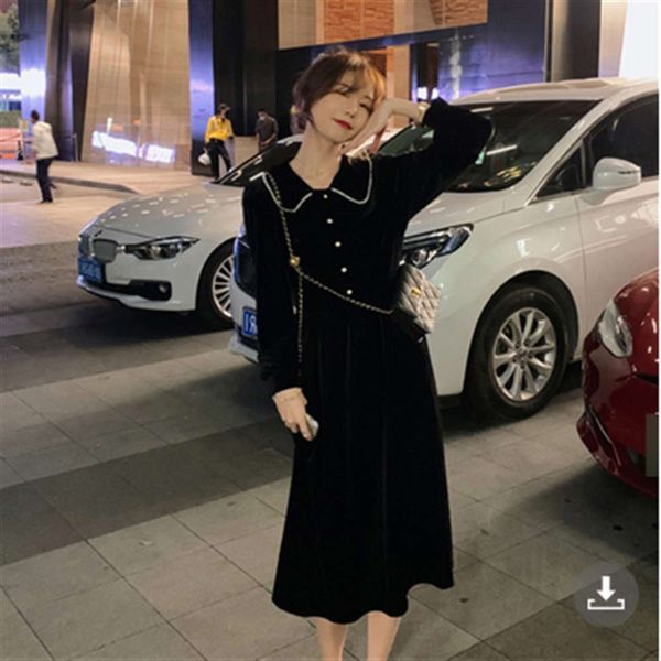 

autumn winter with coat black velvet bottomed, White;black