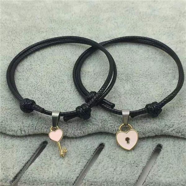 

pair of simple couples bracelet key love lock creative jewelry for valentine's day gift link, chain, Black