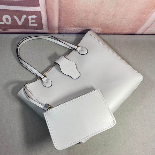 

classic designer women's shopping bag wholesale men handbag shoulder bags fashion designers handbag alphabet metal