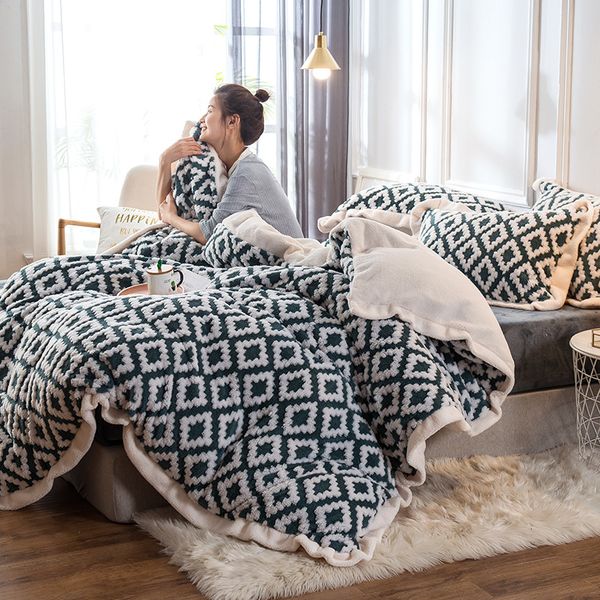 

winter coral bed four piece lamb milk flannel thickened double-sided veet quilt cover fitted sheet