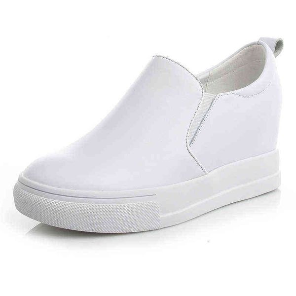

2021 spring and autumn first layer cowhide women's single sho inner elevated casual slope heel lefu small white