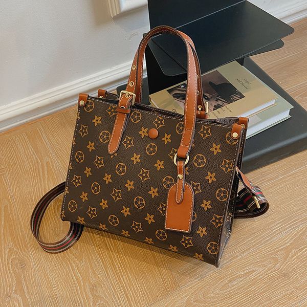 

daily bag womens bag new 2023 trendy fashion all-matching elegant shoulder bag large capacity womens fashion portable tote