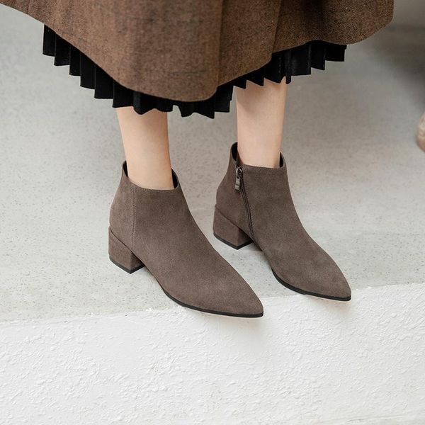 

boots 2021 autumn fashion european and american style leather thick heel pointed toe women's, Black