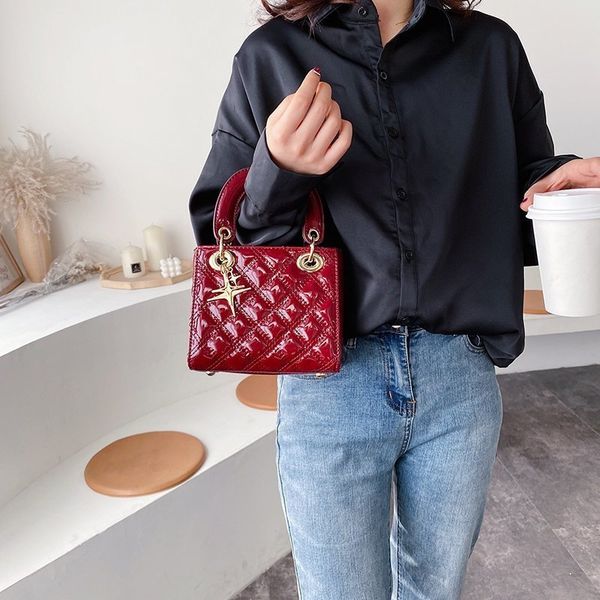 

small bag female 2021 new trendy korean messenger chain portable princess