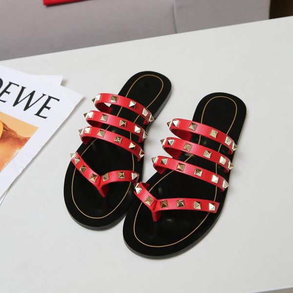 

slippers 2021 summer genuine leather flip flops luxury designer women's flat rivet casual shoes fashion sandals, Black