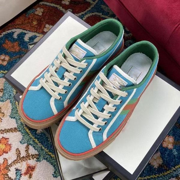 

45% limited time discount 2021 popularly brand casual shoes fashionable designer various bright colored comfortable for men women dropship, Black
