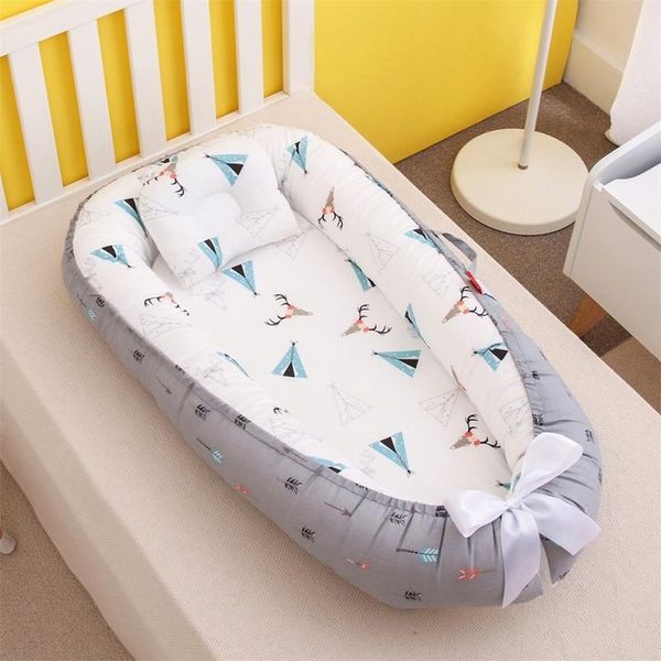 

baby cribs portable removable and washable pressure-proof crib bed bionic pillow mommy hug travel sleeping nest