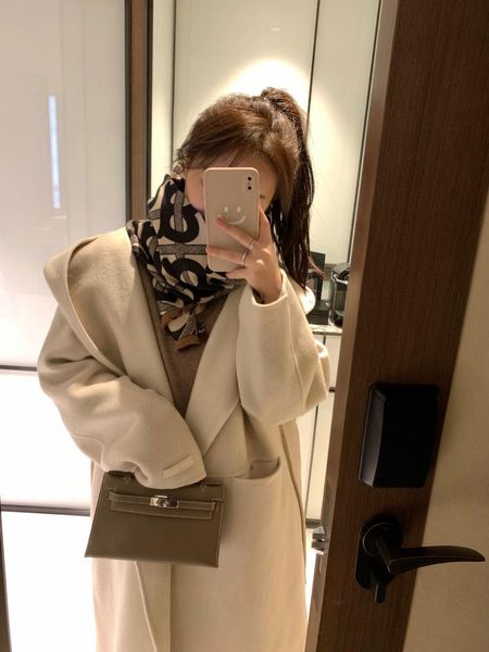 

women's wool & blends big lapel bathrobe style double cashmere coat in female 2021, the long hooded women winter cloth, Black