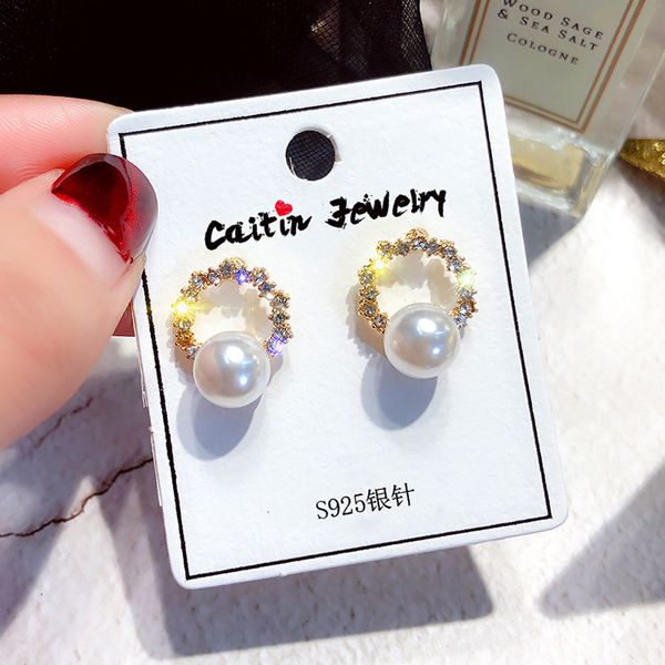 

pearl earrings inlaid with diamond 925 silver needle earrings 2021 new creative personality art small fresh fashion earrings girl, Golden