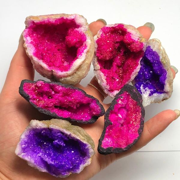 

decorative objects & figurines rare occasionnatural crystal mineral specimens