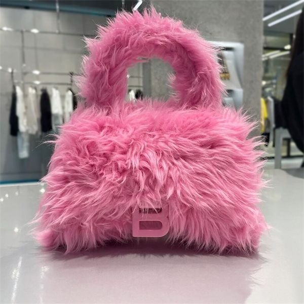 

autumn and winter new portable fur plush hourglass hairy oblique cross bag female purse outlet