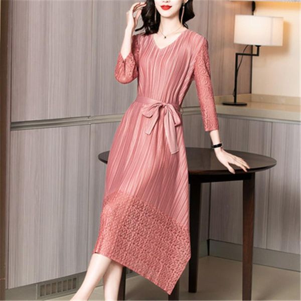 

miyake pleated dress 2021 summer v-neck three-quarter sleeves solid color fold loose fashion large size women's women casual dresses, Black;gray