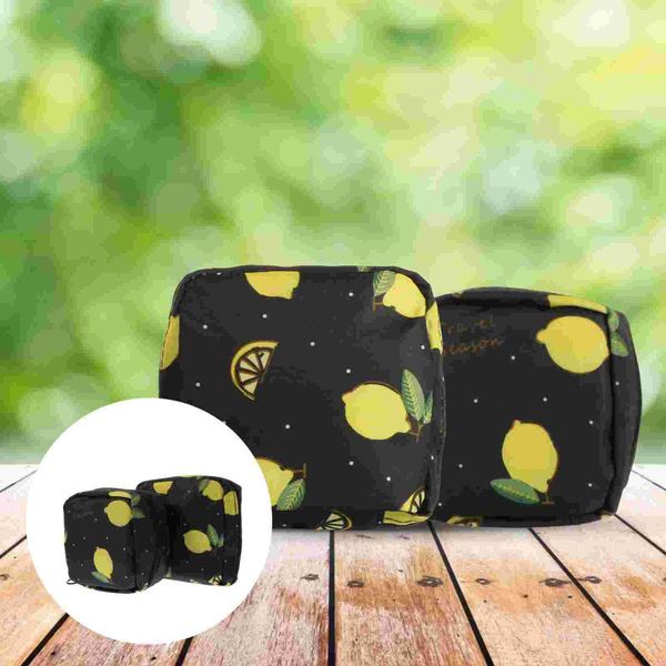 

storage bags 2pcs sanitary napkin tampon collect pads (assorted color)