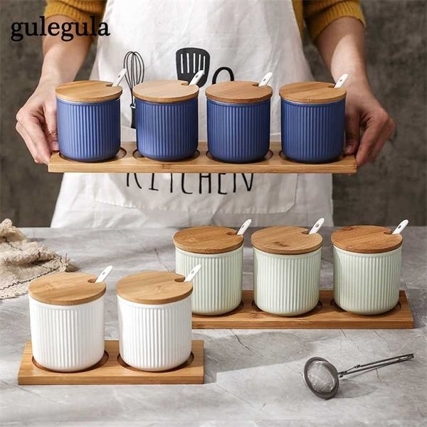 Set di pentole per condimenti in ceramica nordica Set da cucina per la casa Ppot Pepe Sale Zuccheriera Bottiglia 211110