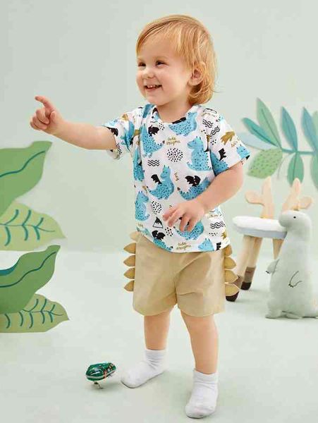 

baby dinosaur & letter graphic tee & 3d patched shorts she, White