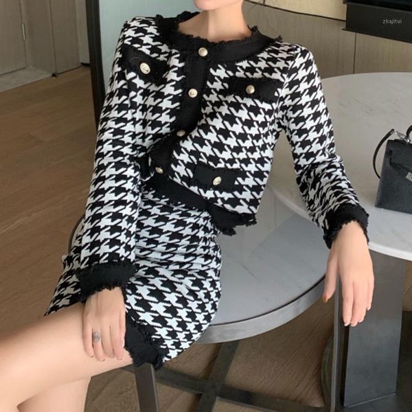 

two piece dress women mini bodycon skirt suits sungtin vintage cropped houndstooth 2 set female elegant knitted plaid korean sweet, White