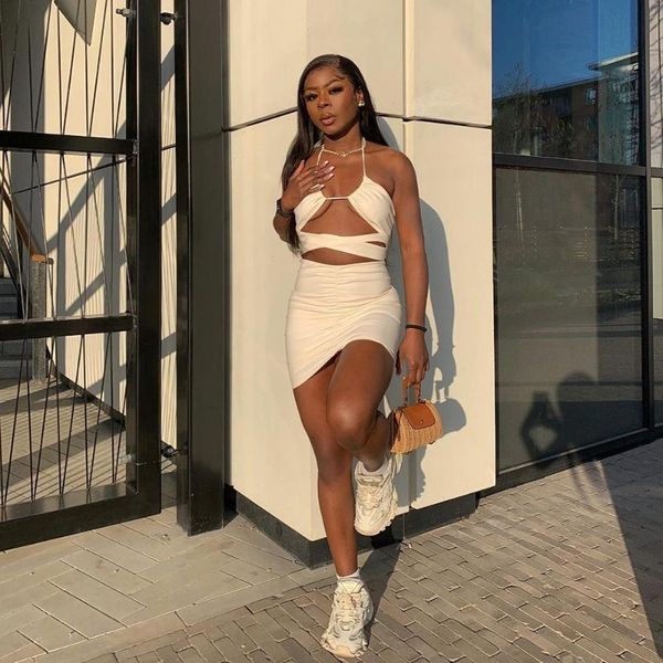 

skirts 2021 women\u2021s drawstring halter skinny dress fashion solid color backless pleated short outfits, Black
