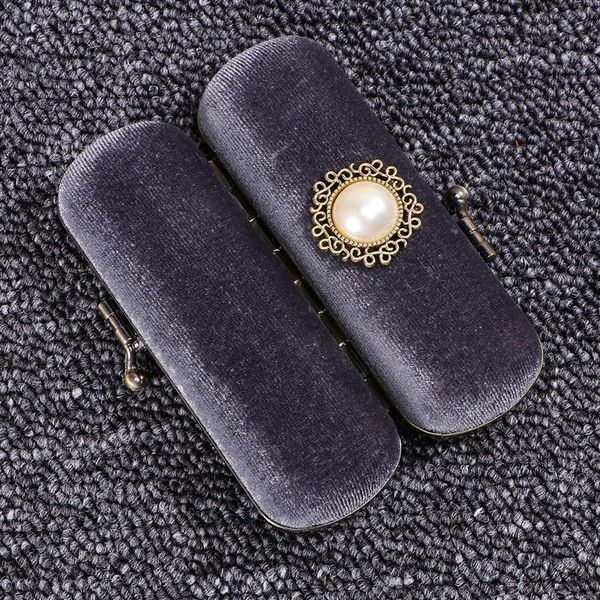 

bathroom storage & organization retro velvet lipstick box lip organizer bag durable soft cosmetic case with mirror (black)